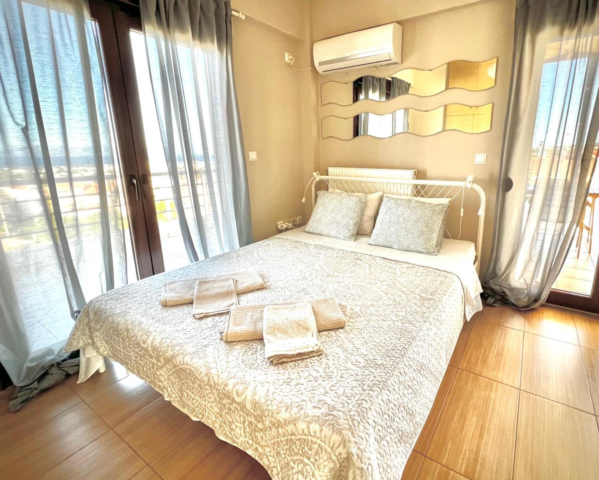 Sunrise Studio With Unhindered View To The Sea. Nea Makri Exterior photo